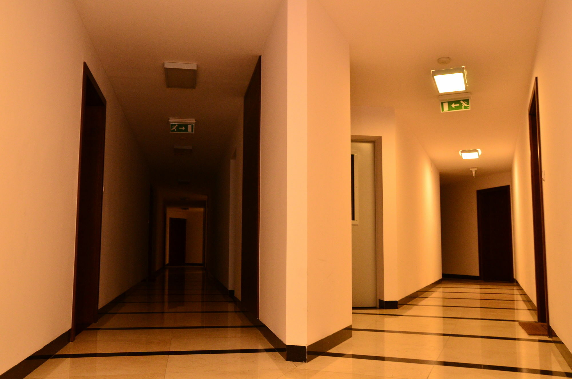 Towarowa Erapartments Warsaw Luaran gambar